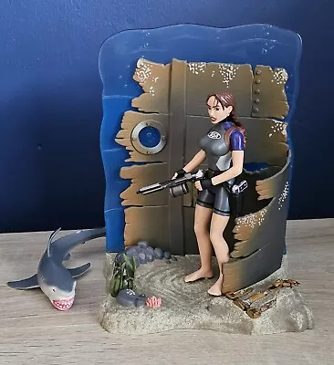 Tomb Raider Lara Croft Deep Sea Figure Set Diorama Playmates 1999 • £40
