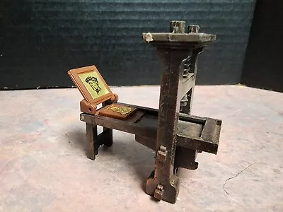 VTG Die Cast Mini Mechanical Printing Press Pencil Sharpener • $9.99