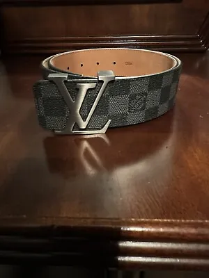 Louis Vuitton LV Initial Belt • $120.80