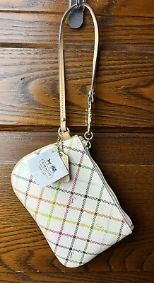 COACH Payton Wristlet Ivory Coated Canvas W/ Tattersall Plaid Print NEW • $49.99