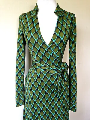 4 6 Diane Von Furstenberg Jeanne Vintage Teardrop Ikat Green Silk Wrap Dress • $179