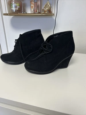 £8 • Buy Ladies Pavers Black Wedge Ankle Boots Size 6
