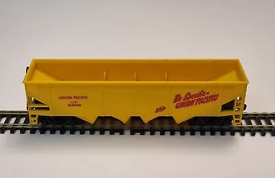 Bachmann HO Scale Union Pacific Open Hopper 518125 Model Trains Vintage 00's VGC • $26