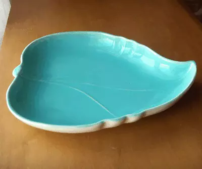 Pacific Pottery Turquoise Gloss & Ivory Satin Large Leaf Tray~1940~California-NR • $39.99