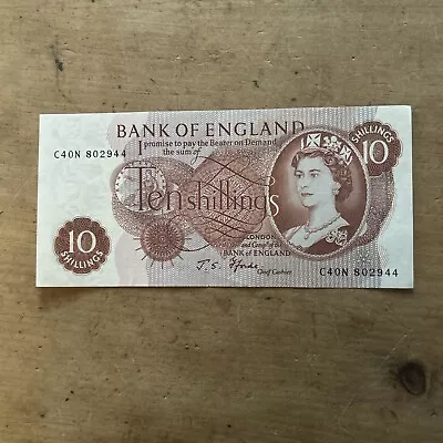 1960s 10/- Shilling Note J.S.Fforde.  Consecutive • £10