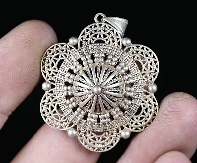 3.5CM Rare Old Chinese Miao Silver Feng Shui Flower Lace Cap Luck Amulet Pendant • $12