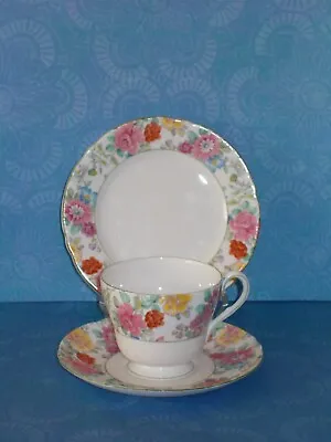 ^Shelley Richmond Trio/Chintz Border-Price Reduced^ • $55