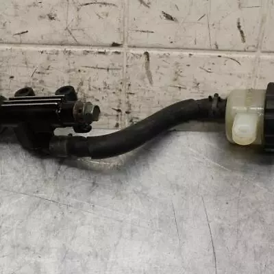 2003 Yamaha Vmax 1200 VMX1200 REAR BRAKE MASTER CYLINDER W RESERVOIR BB563 • $26.99