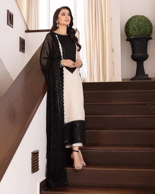 £60 • Buy Asim Jofa NOORIE MAAHRU MEERUB Collection 2023 ✅ D#39 💯original Unstitched Suit