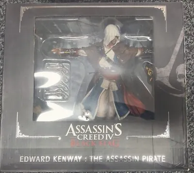 £200 • Buy Assassins Creed Black Flag Figurine Pair - Edward Kenway And Blackbeard