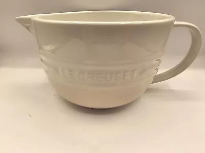 Le Creuset Batter Bowl Meringue Ombre 2 Quart Ivory Cream • $75