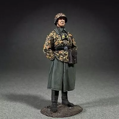 25268 - German Waffen Officer In Greatcoat And Smock - WWII - W. Britain • $90.52