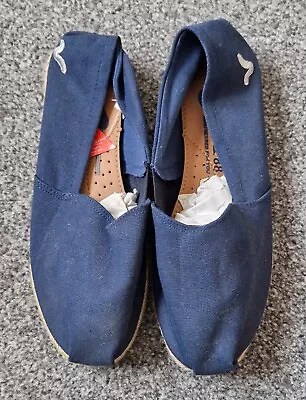 £5 • Buy Womens Voi Flat Shoes Pumps