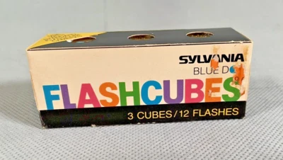 Vintage Sylvania Blue Dot FLASH CUBES Camera Flash Cubes 3-Pack 12 Flash • $4.07