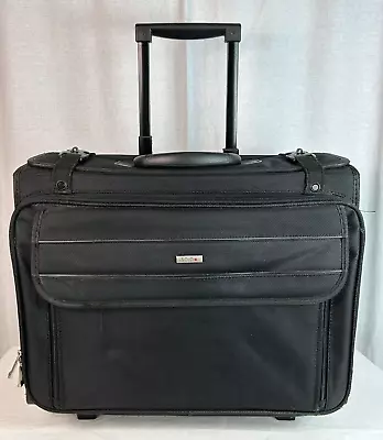 Solo Laptop Rolling / Wheeled Briefcase Overnighter Pilot / Lawyer Case Luggage • $45