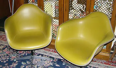 1 Eames Olive Yellow Alexander Girard Naugahyde Fiberglass Herman Miller Chair • $1699.99