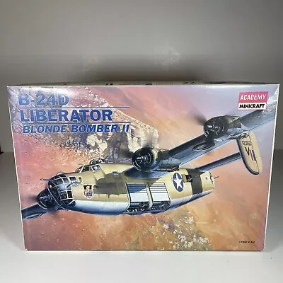 Academy Minicraft B-24d Liberator Blonde Bomber Ii  Model Kit N° 2135 Scale 1/72 • $49.99