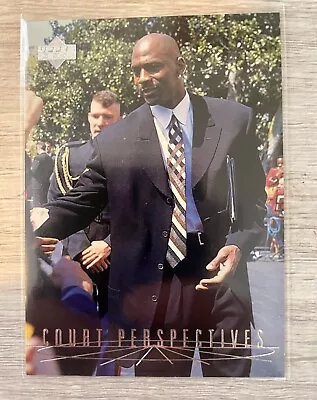 Michael Jordan 1997-98 Upper Deck Court Perspectives Card #165 Bulls • $1.99