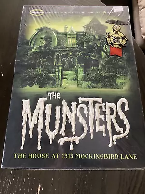 MOEBIUS - THE MUNSTERS - The House At 1313 Mockingbird Lane - Model Kit • $55.42