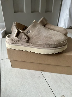 £140 • Buy UGG Women’s Goldenstar Clogs - Driftwood - UK 7