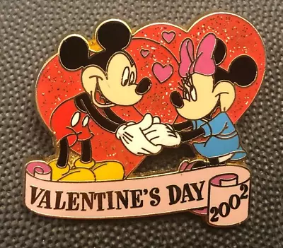 Disney Pin 9418 12 Months Of Magic Valentines Day 2002 Mickey Minnie Love Couple • $9.99