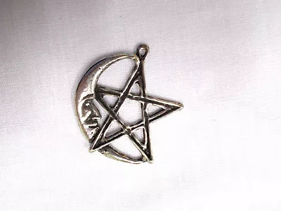 MAN IN THE MOON CRESCENT And 5 POINT PENTAGRAM STAR PEWTER PENDANT ADJ NECKLACE • $8.50