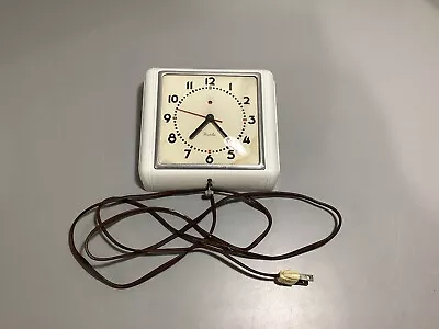 Vintage Westclox S5-C Dunbar Wall Clock - WORKS - White Mid Century Modern • $25