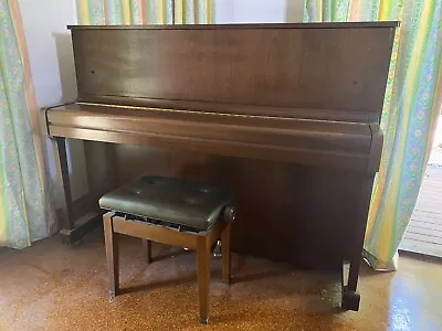 Yamaha W116WT Piano  • $3000