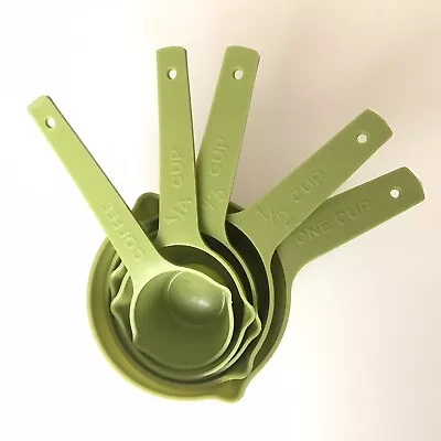 Vintage Lustroware Green Plastic Kitchen Measuring Cups  Set 5 Pieces • $16.99