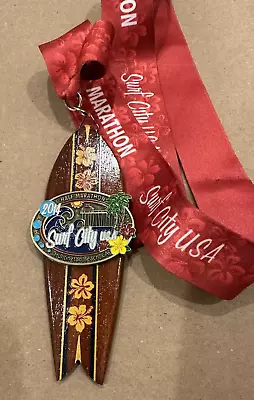 2014 Surf City Huntington Beach OC Half Marathon Finisher Medal Run Running • $13.99