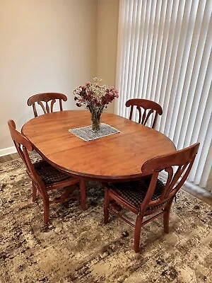 Dining Table Solid Maple 54  Round With One Leaf And 4 Chairs. • $499