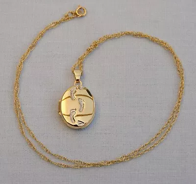 GA SHEFFIELD 9CT YELLOW GOLD FOOTPRINTS OVAL LOCKET PENDANT ON 18  CHAIN - 1.8g • £89.99