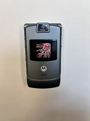 Motorola Razr Mobile Compact Flip Phone Only Gray Untested No Accessories • $19.95