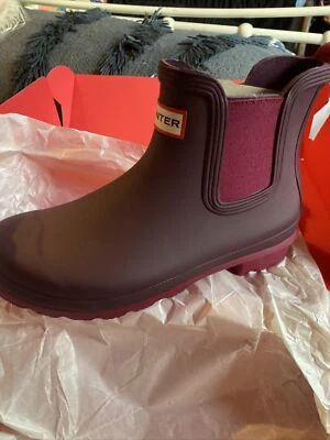 £40 • Buy Women’s HUNTER Original Chelsea Boots. Chestnut Crust/ Hayes Burgundy. UK 5