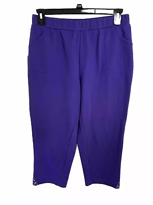 Quaker Factory Women’s Medium Elastic Waist Purple Embellished Knit Capri Pant • $12.97