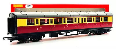 Hornby 00 Gauge - R4242 - Br Crimson Cream (ex-gwr) Composite Coach 'w6181w' • £19.95
