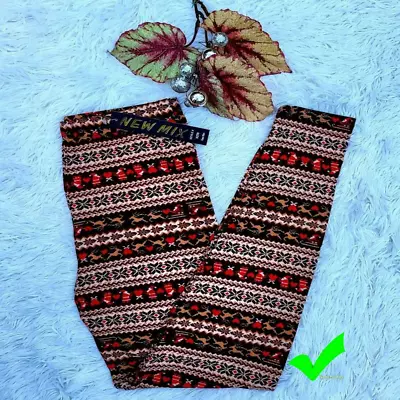 Christmas Snowflake Leggings Holiday Black White Red Buttery Soft ONE SIZE OS • $8.95