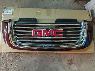 2002-2009 Gmc Envoy Front Grill Assembly Burgundy  • $125