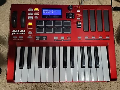 Akai Professional MAX25 Keyboard MIDI Controller - 25 Key Aftertouch Sequencer • $109