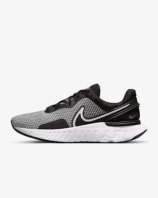 Nike React Miler 3 Men Size 10 White Black Running Shoes DDO490 101 • $90