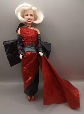 Sparkle Superstar Marilyn Monroe Vinyl Doll Red Dress Gown 11.5  1994 DSI • $14.99