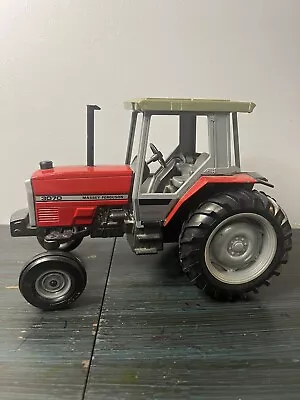 Vintage 1987 Ertl  Massey Ferguson 3070 Tractor 4WD  W/Cab Diecast 1/16 • $69