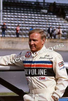 1982 NASCAR -- Cale Yarborough VALVOLINE Close Up -- 35mm RACING SLIDE #536 • $12.99