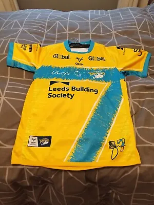 £23 • Buy Leeds Rhinos Shirt M