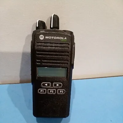MOTOROLA CP185 VHF 136-174 MHZ 5 WATT 16 CH With Battery   UNTESTED   AS-IS  • $69.99