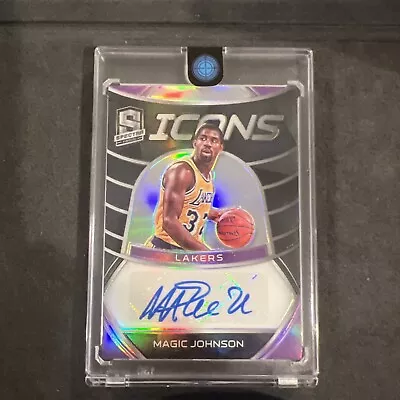 Magic Johnson 2019-20 Panini Spectra Icons Prizm Auto /49 Lakers • $89.99