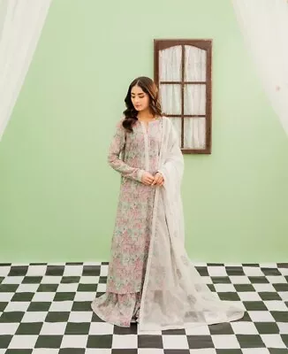 Kastoor Embroidered Lawn 3pc Suit Pakistani Designer Khaadi Sapphire Aghanoor... • £79.99