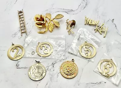 Vintage Estate 10Pc Lot MARY KAY AWARDS PINS CHARMS BROOCHES Gold Tone • $9.99