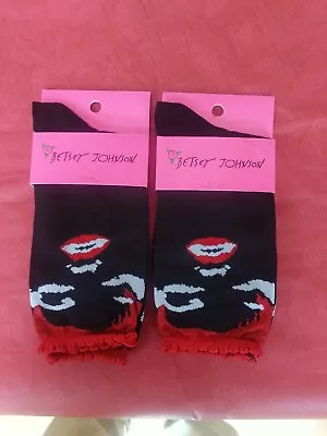 2 Pr. Betsey Johnson Dress Socks MARILYN MONROE Black WINK FACE Red  9 - 11 • $6