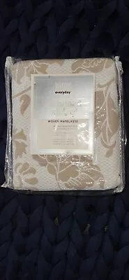 MARTHA STEWART COLLECTION Beige And White Woven  Standard Sham. 32x24 NIP • $11.99